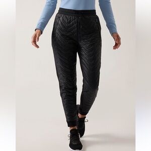 Athleta Solstice Jogger Sz 6 Black Excellent to Like New Condition